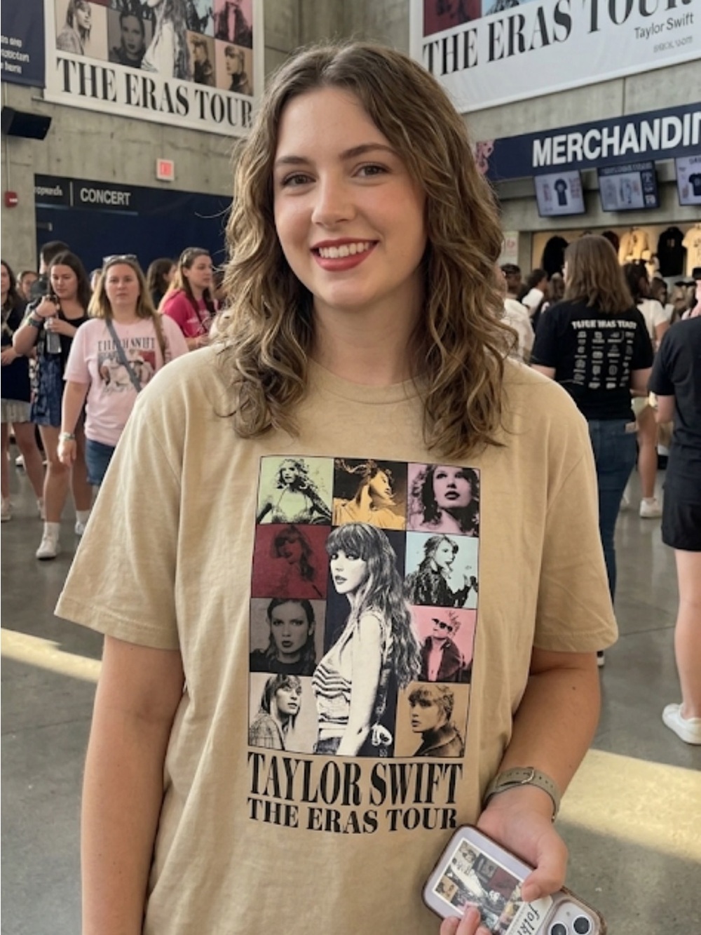 Taylor Swift The Eras Tour Merch Graphic Tee Large Beige Official Concert Shirt